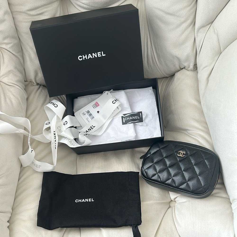 Chanel Black Quilted Pouch